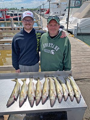 walleye fishing detroit river
